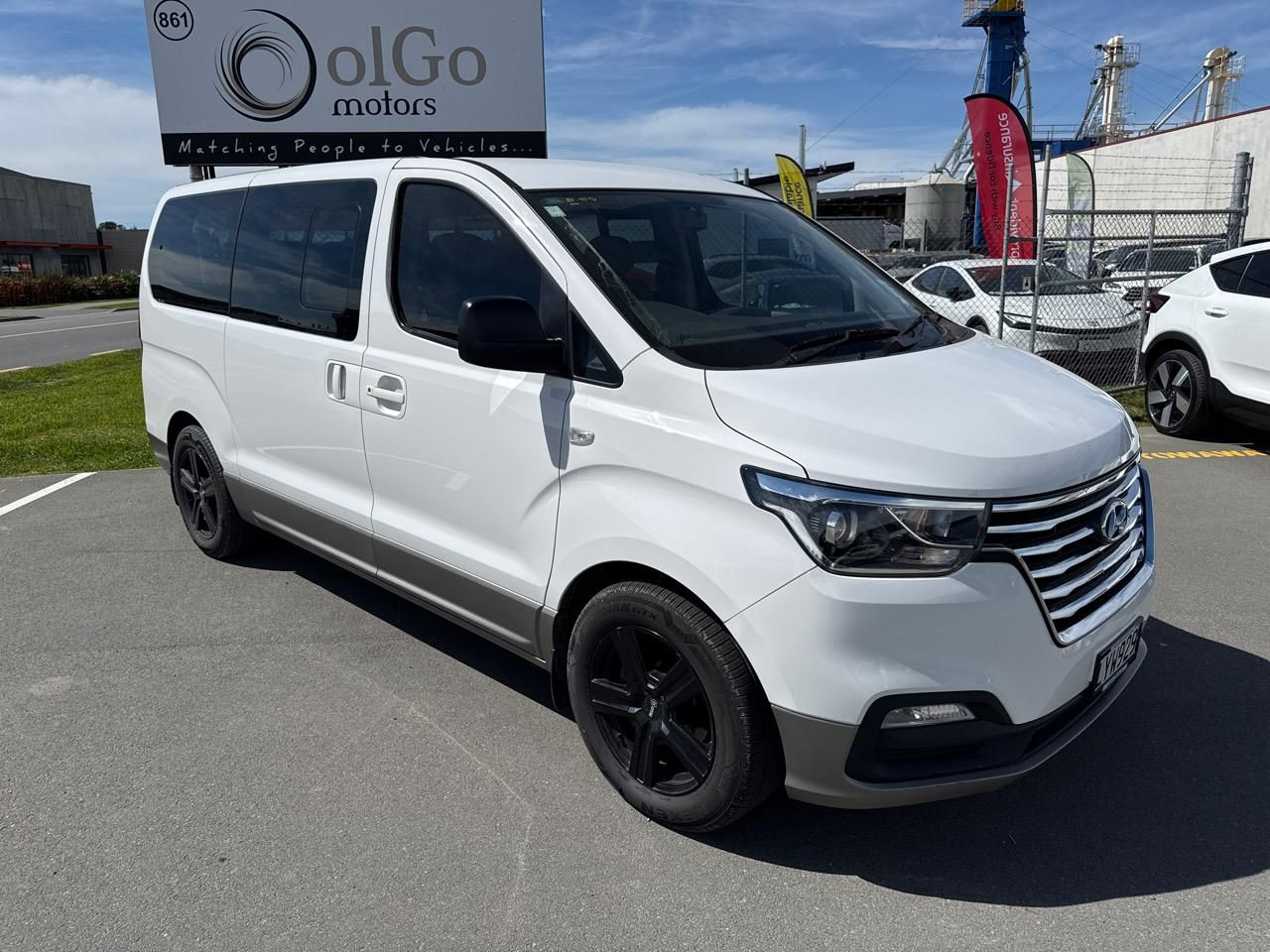 Vehicle image 2