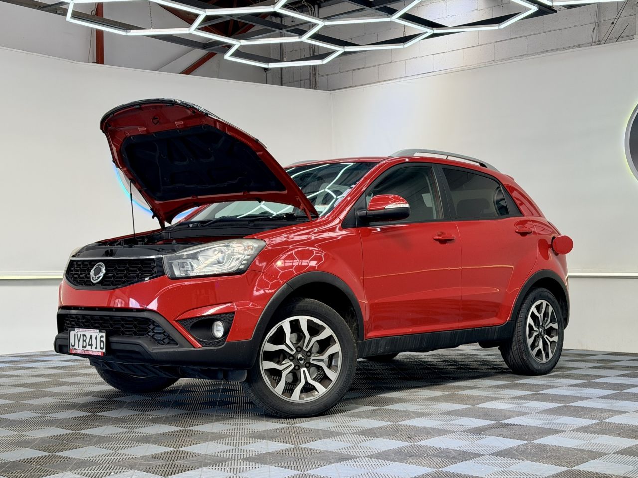 Vehicle image 3