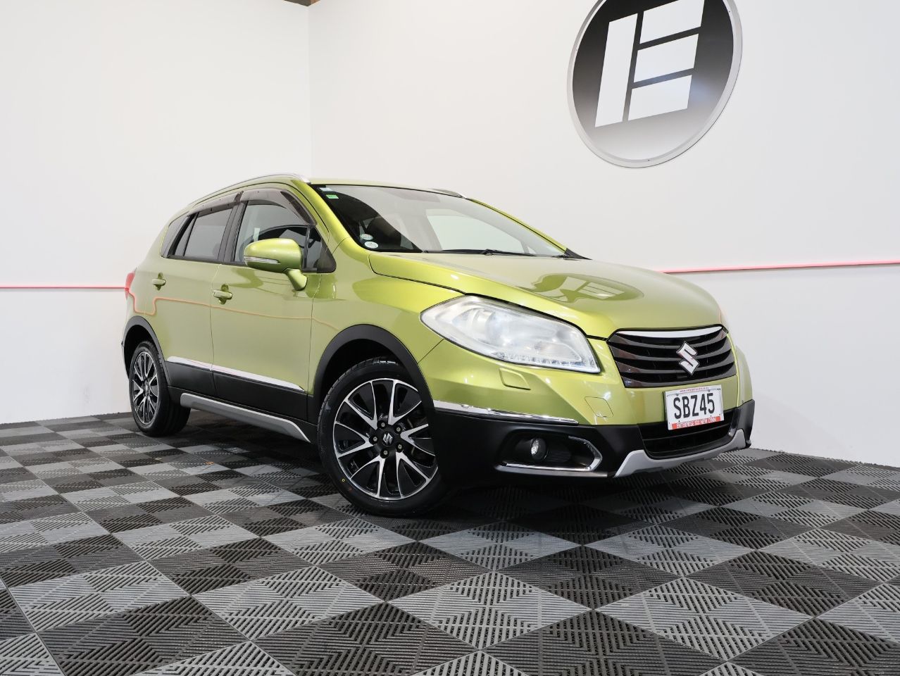 Vehicle image 1
