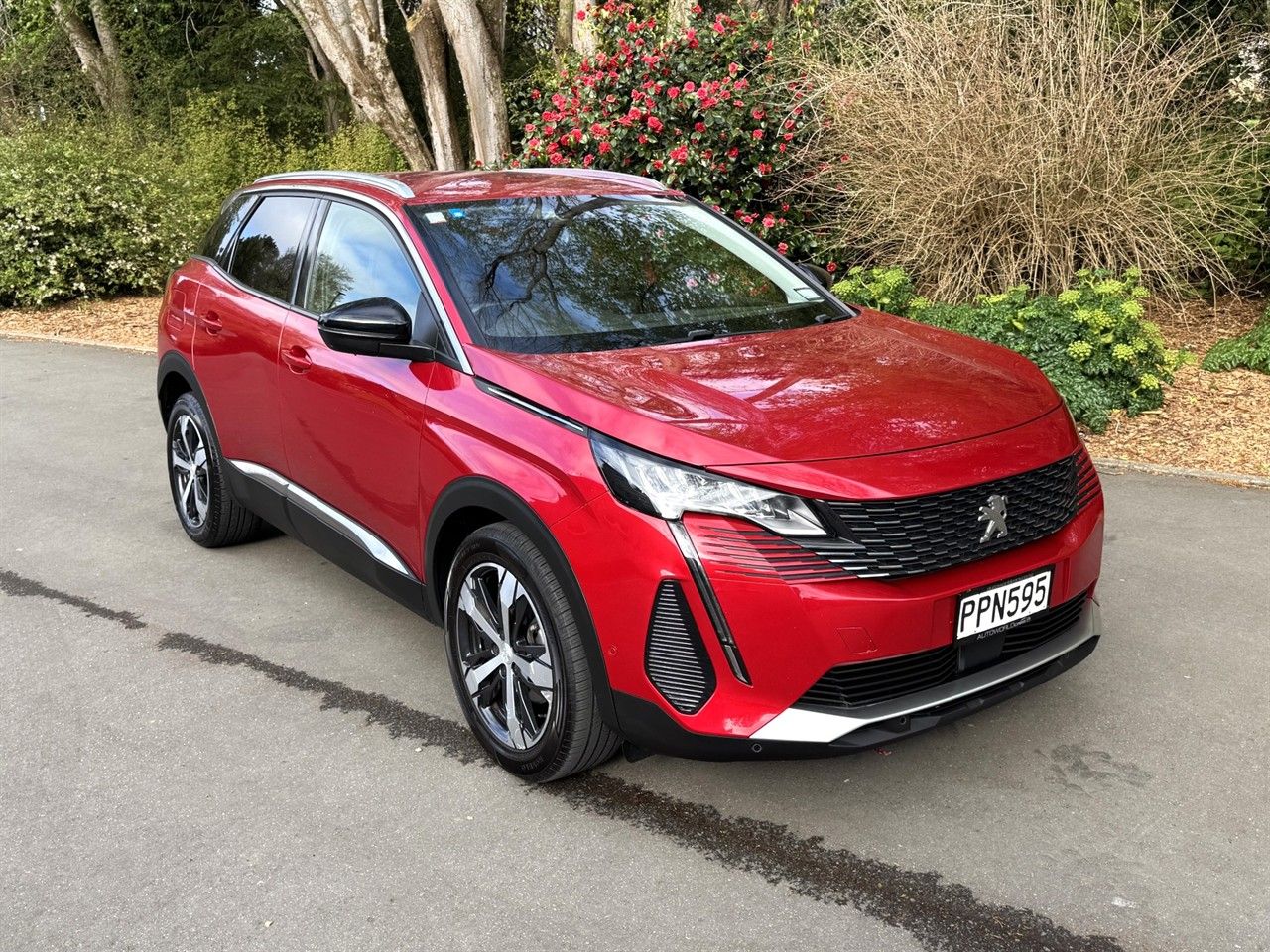 Vehicle image 3