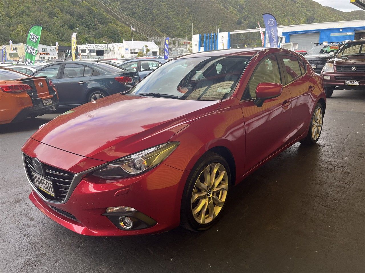 Vehicle image 3