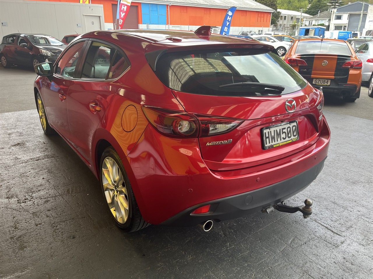 Vehicle image 4