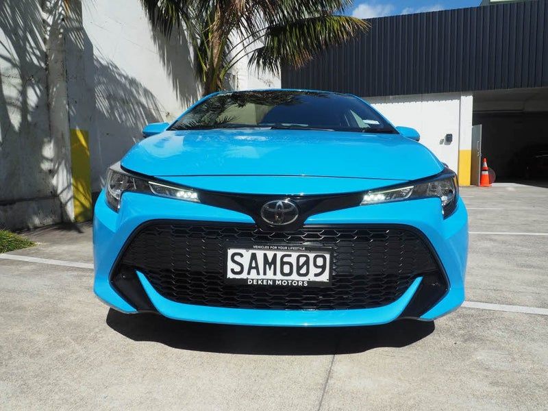Vehicle image 3