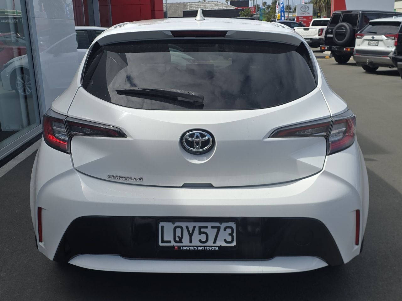 Vehicle image 4