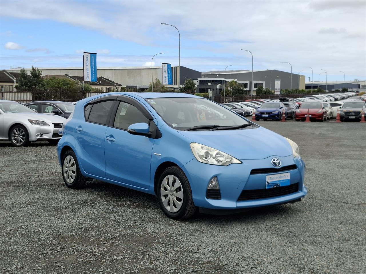 Vehicle image 1