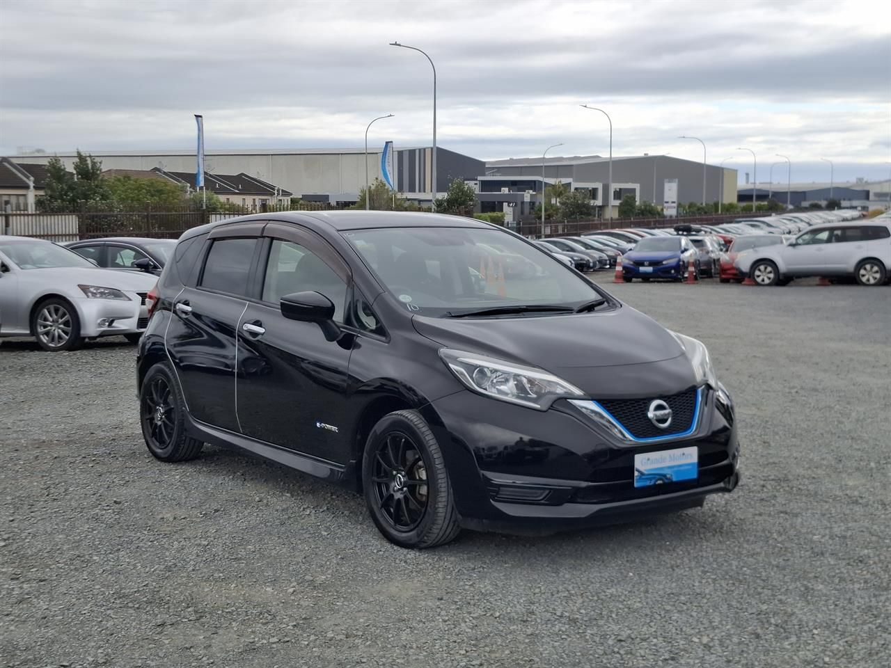 Vehicle image 1