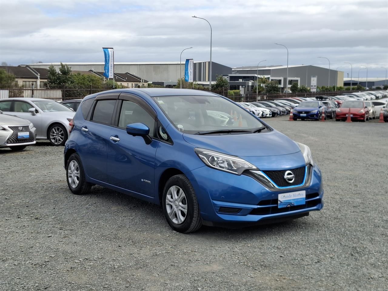 Vehicle image 1