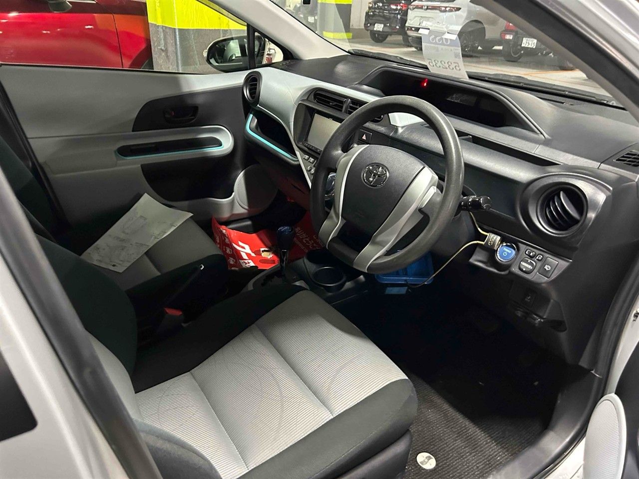 Vehicle image 3