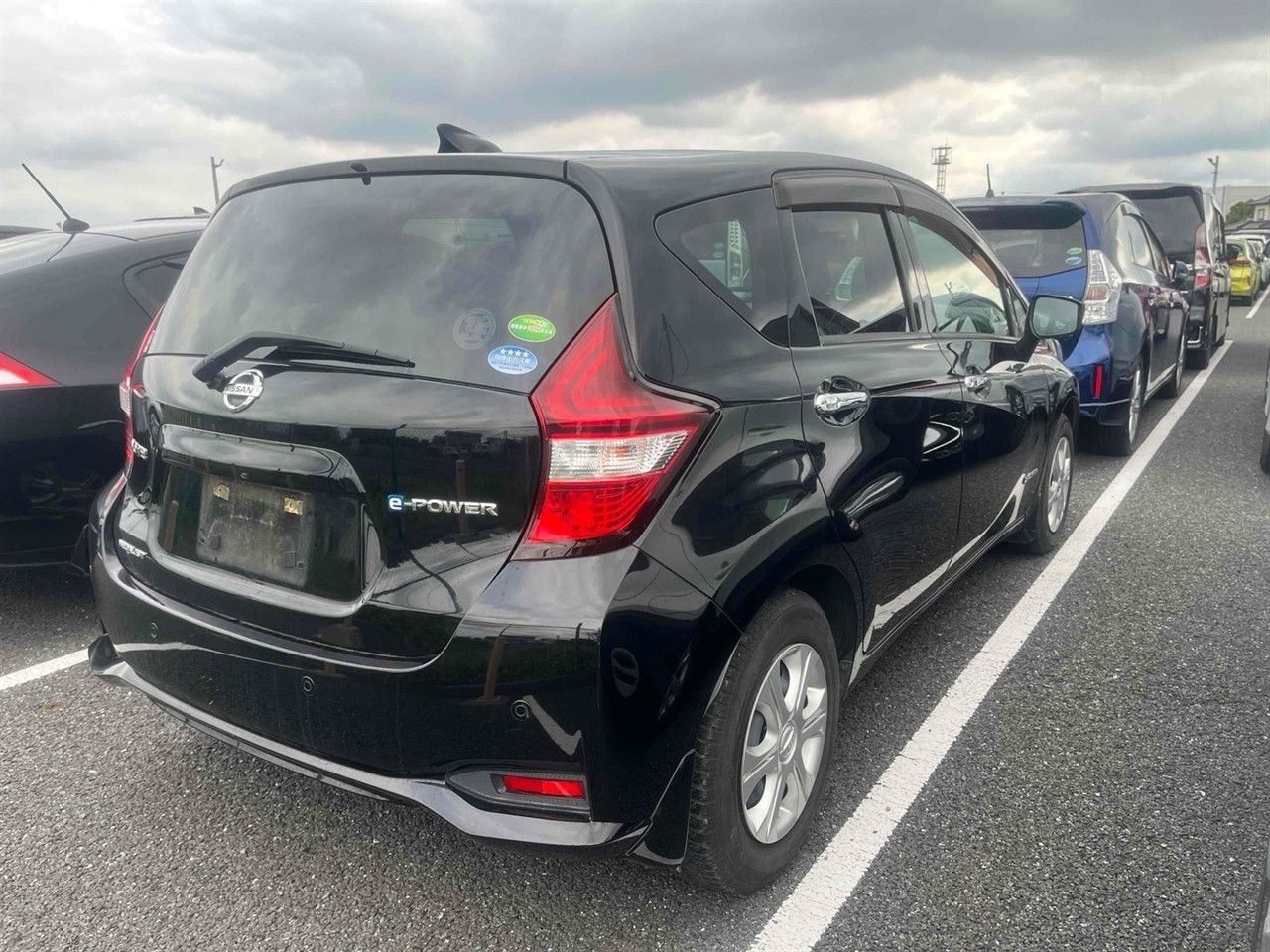 Vehicle image 2