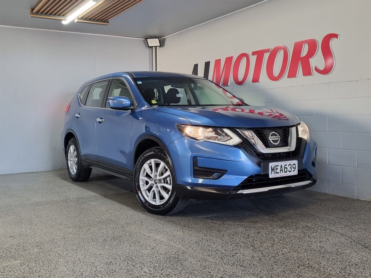 Vehicle image 1