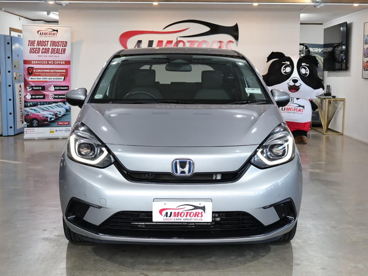 Vehicle image 2