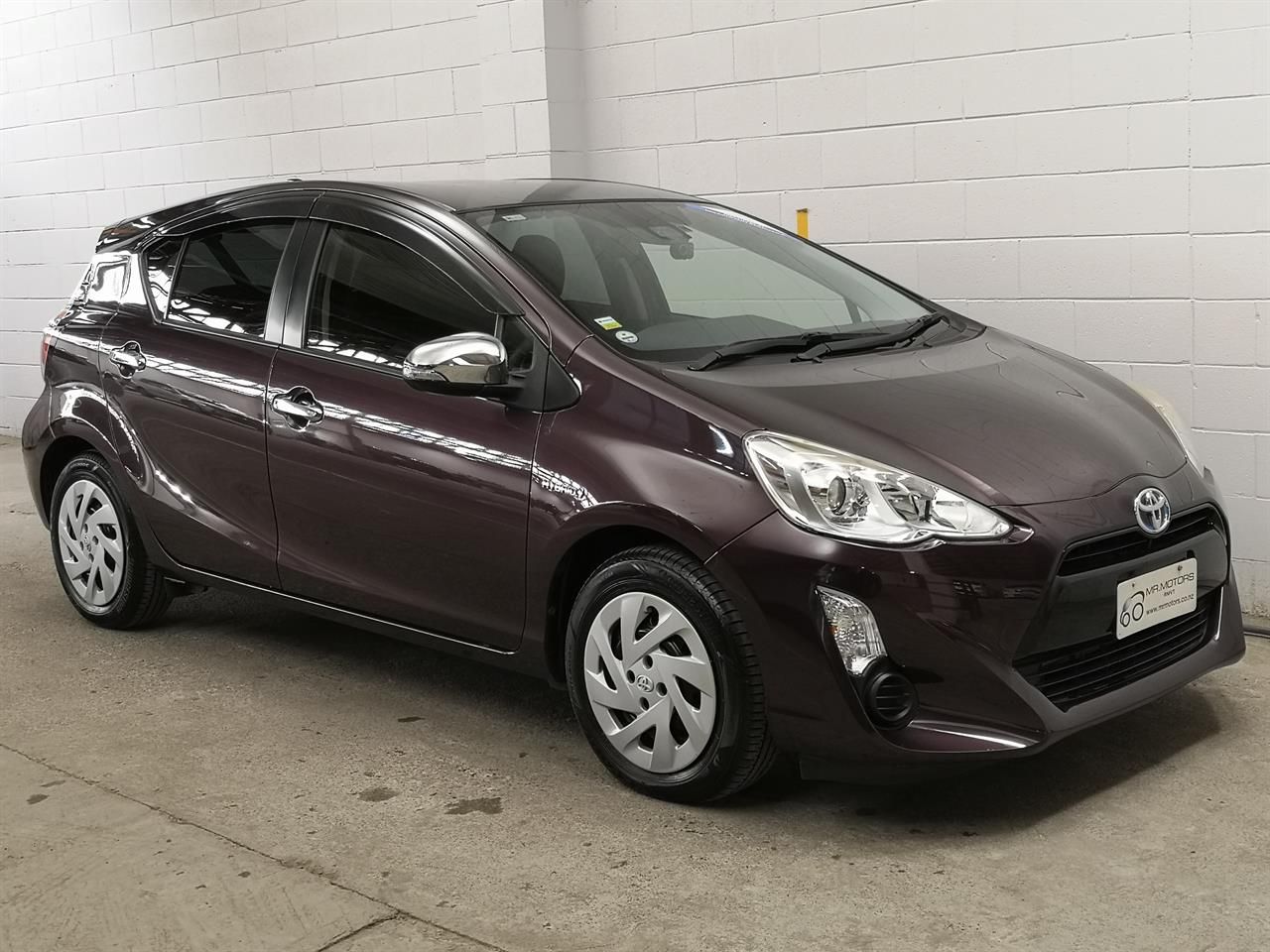 Vehicle image 1