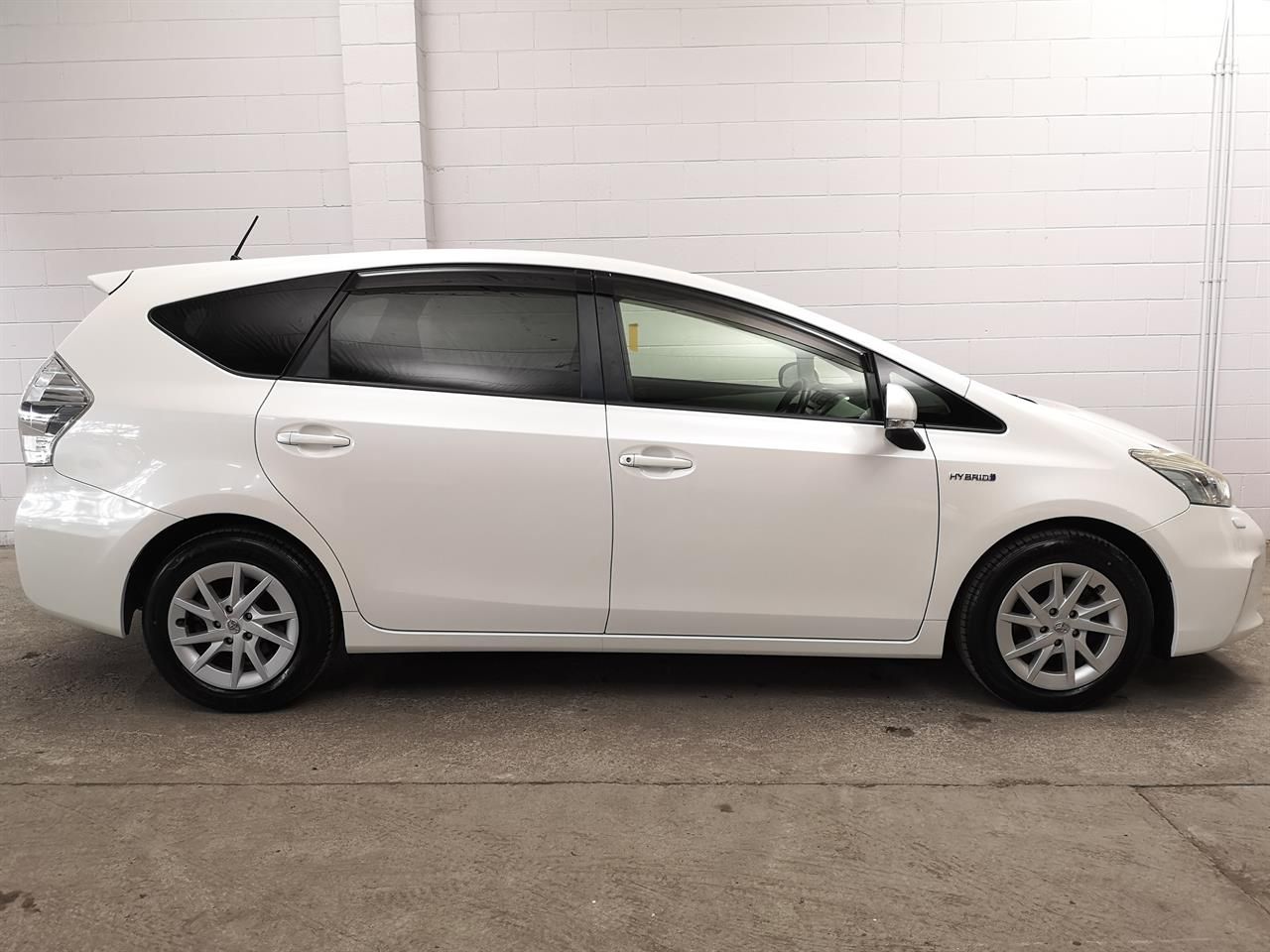 Vehicle image 3