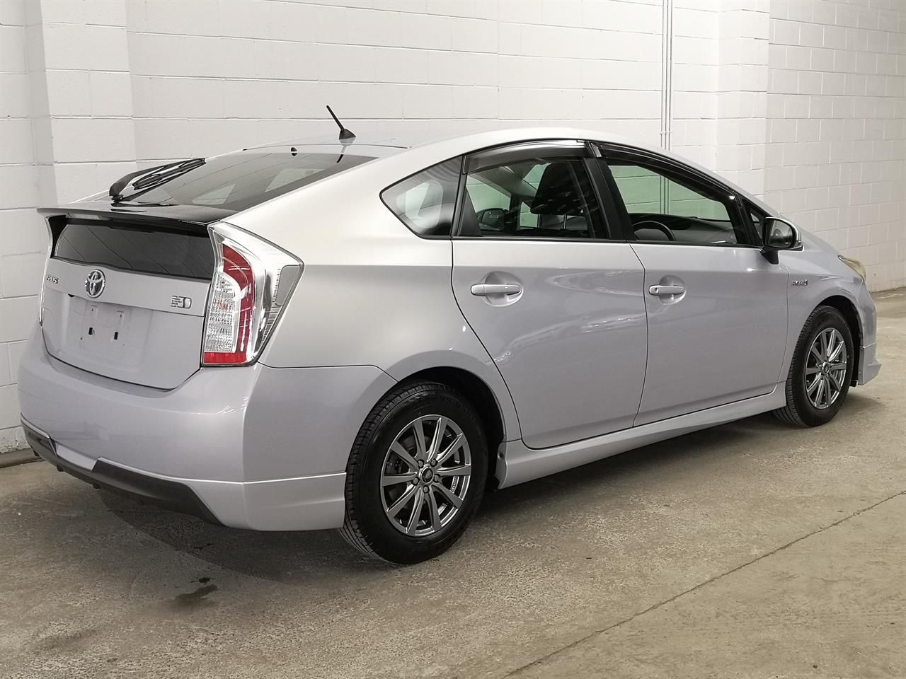 Vehicle image 2