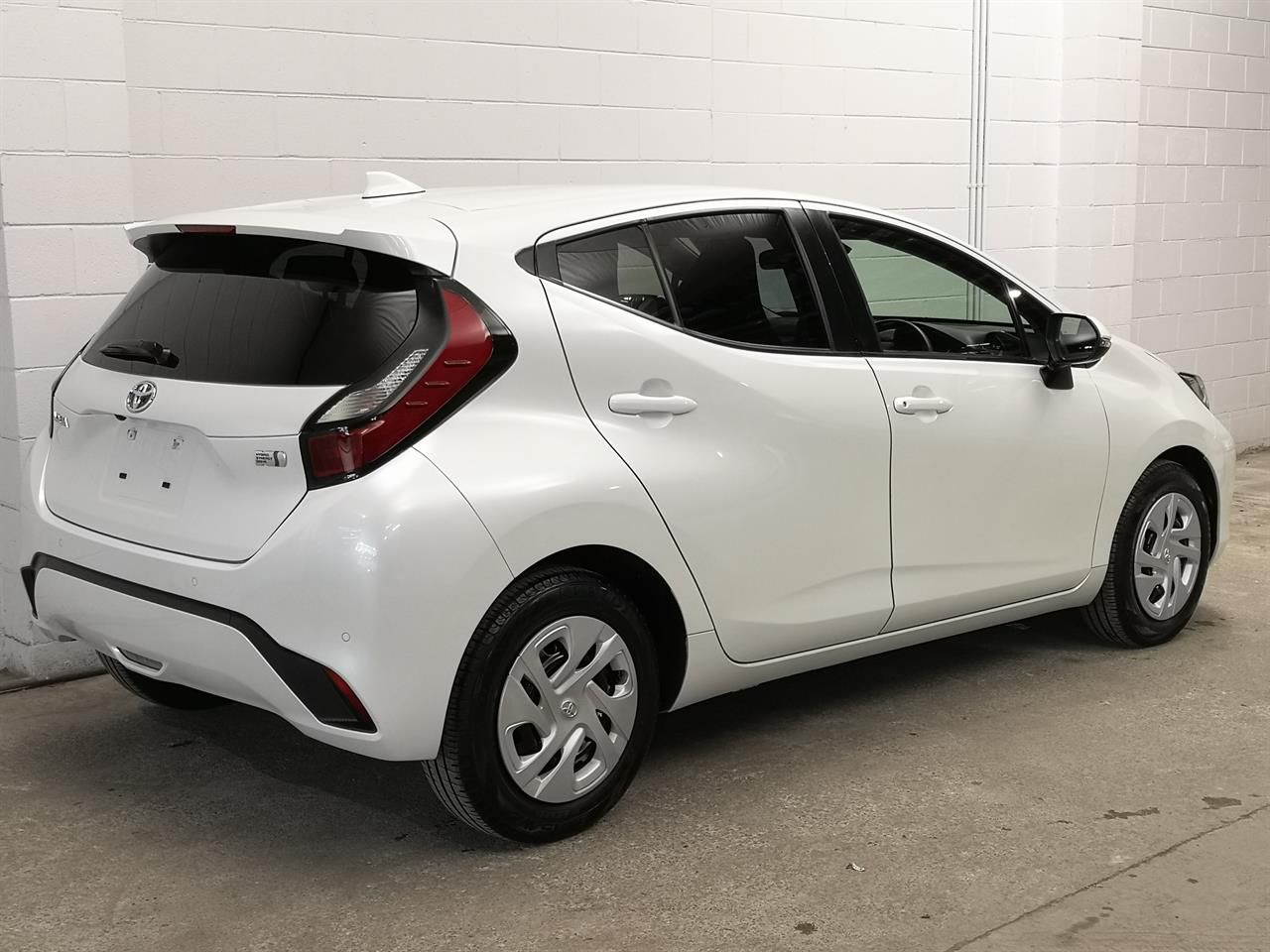 Vehicle image 2