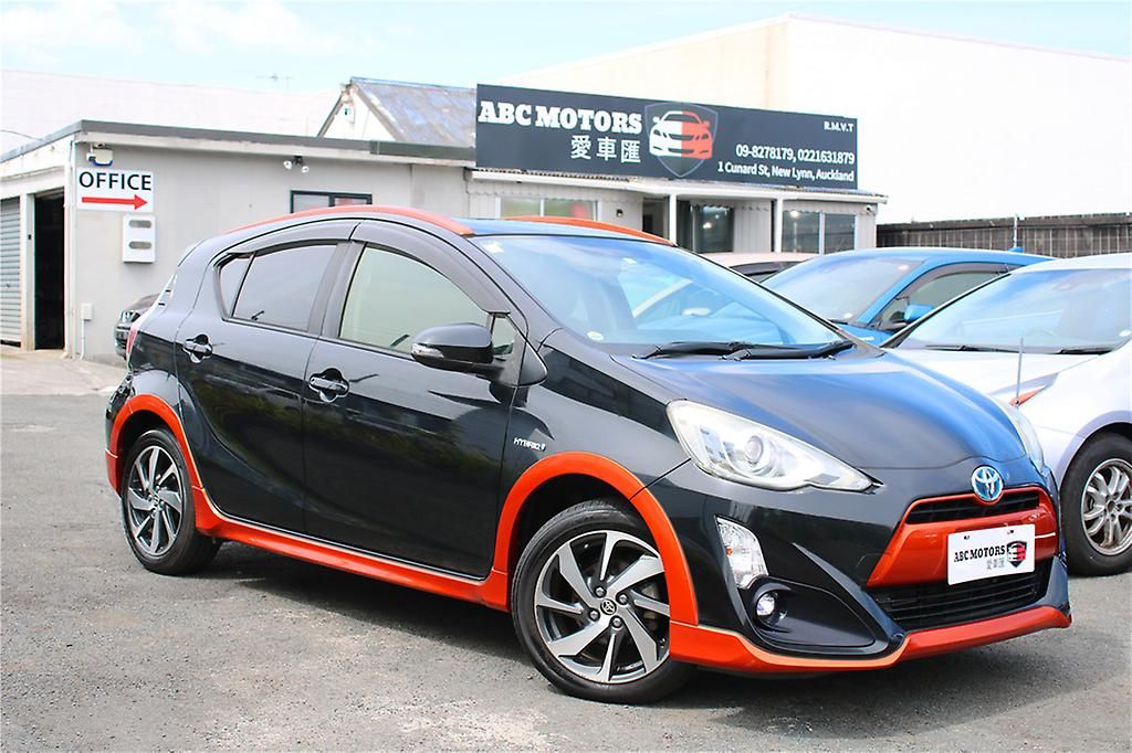 Vehicle image 1