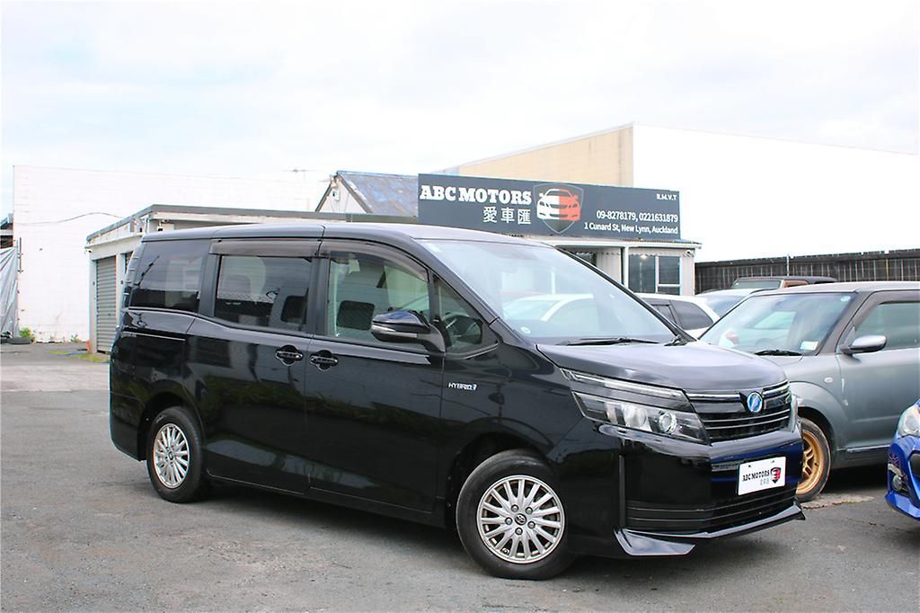 Vehicle image 1