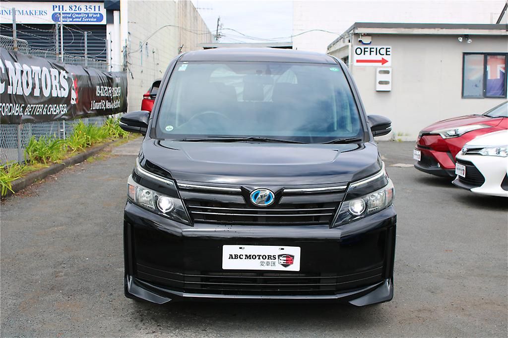 Vehicle image 2