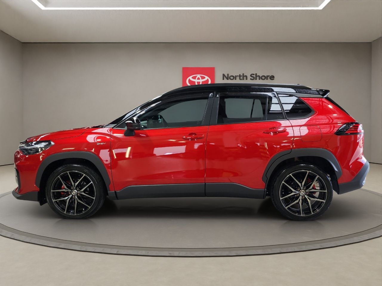 Vehicle image 4