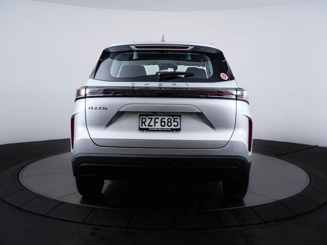 Vehicle image 4