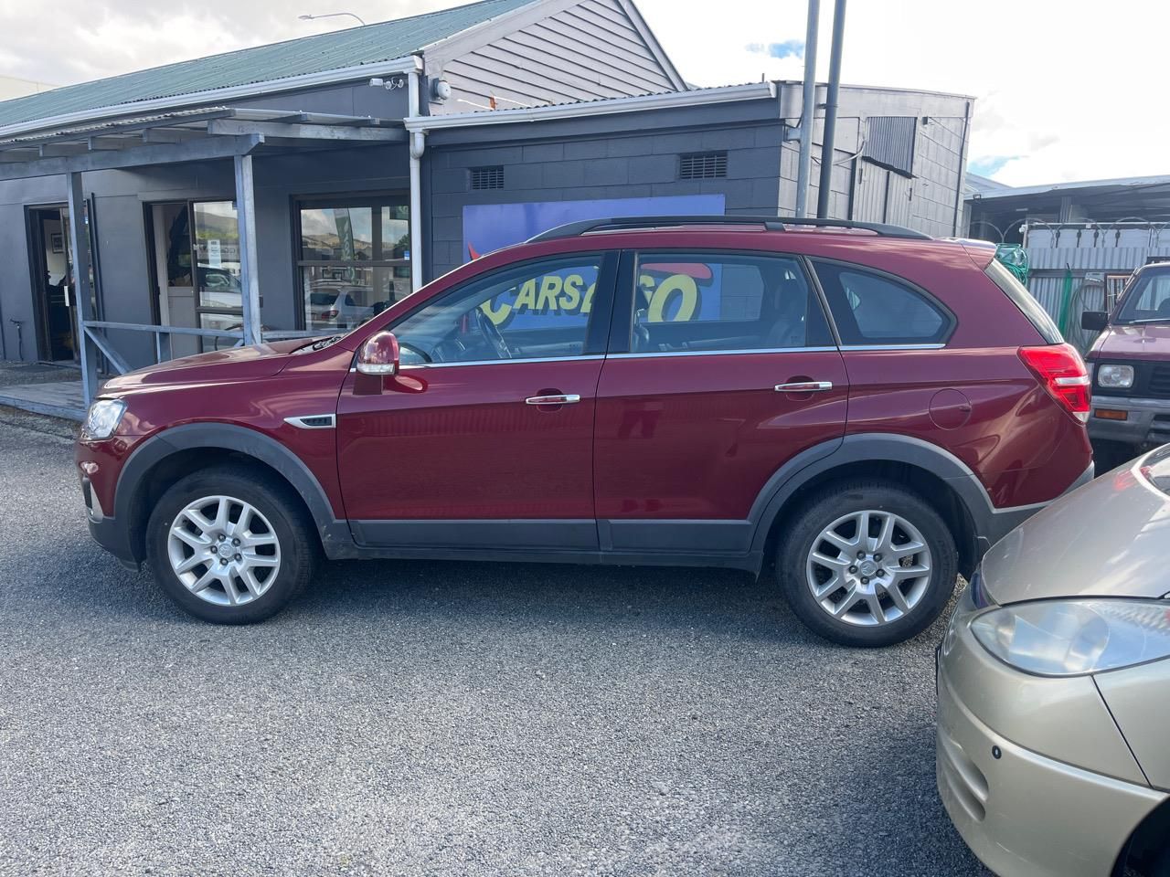 Vehicle image 3