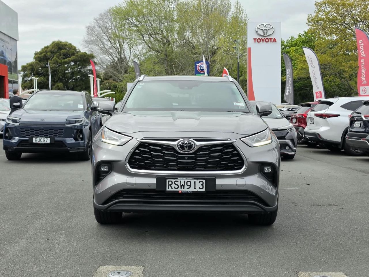 Vehicle image 2