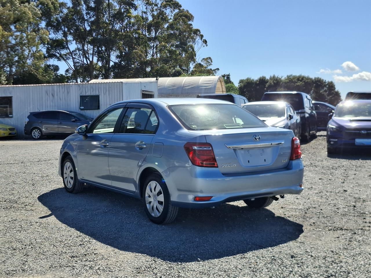 Vehicle image 5