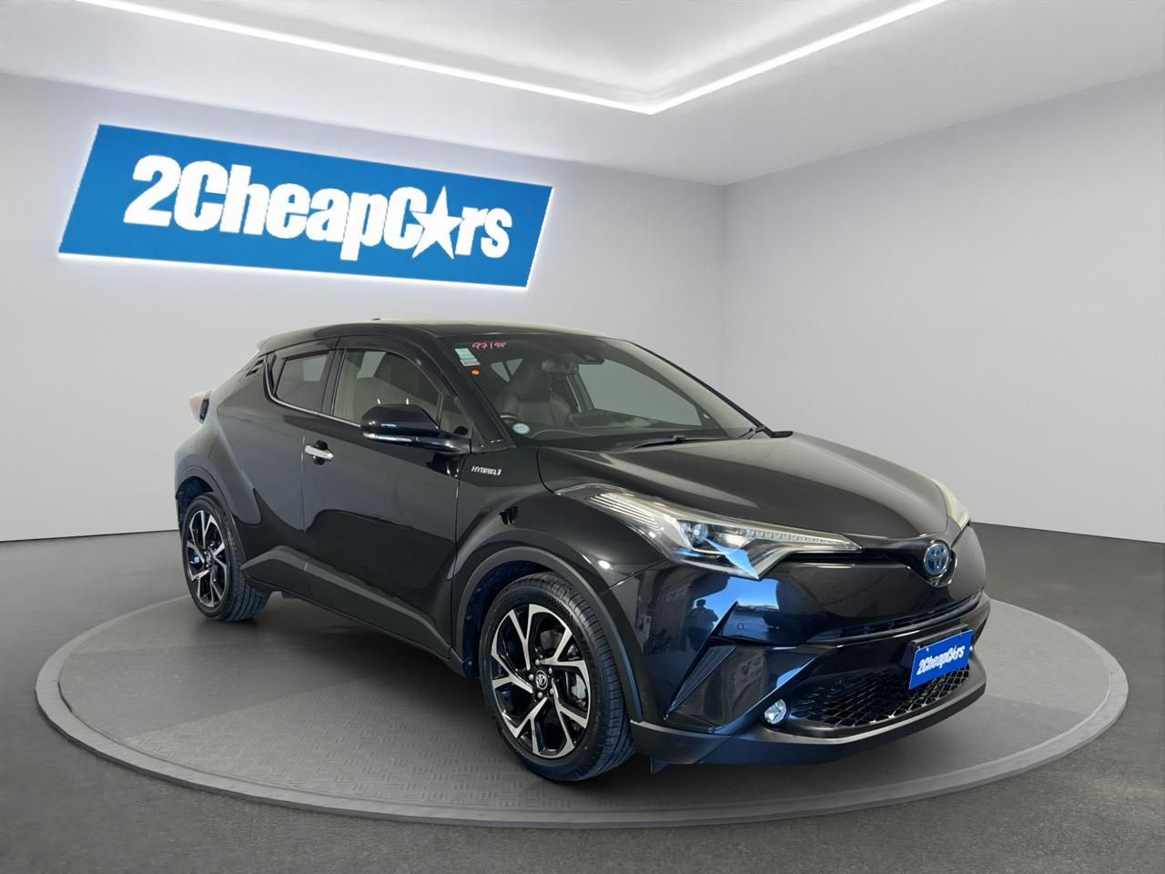 Vehicle image 3