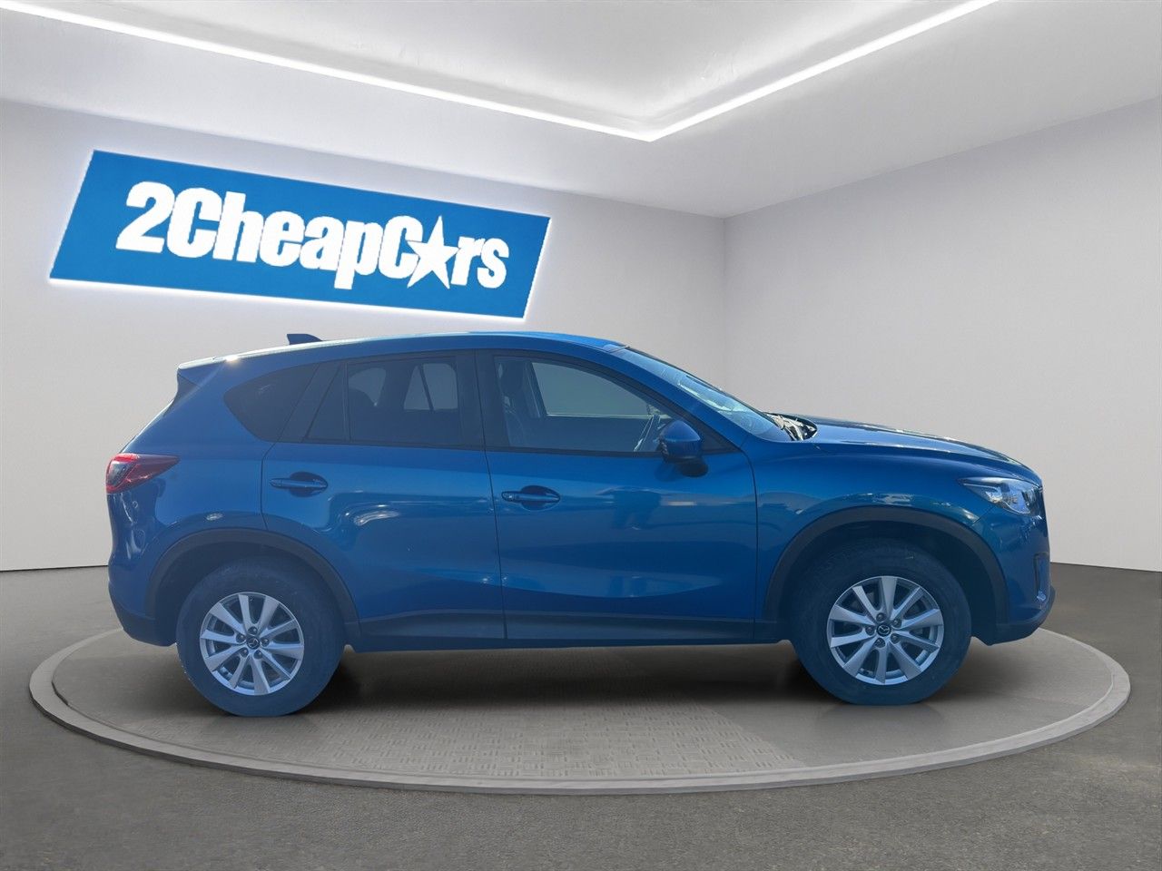 Vehicle image 4