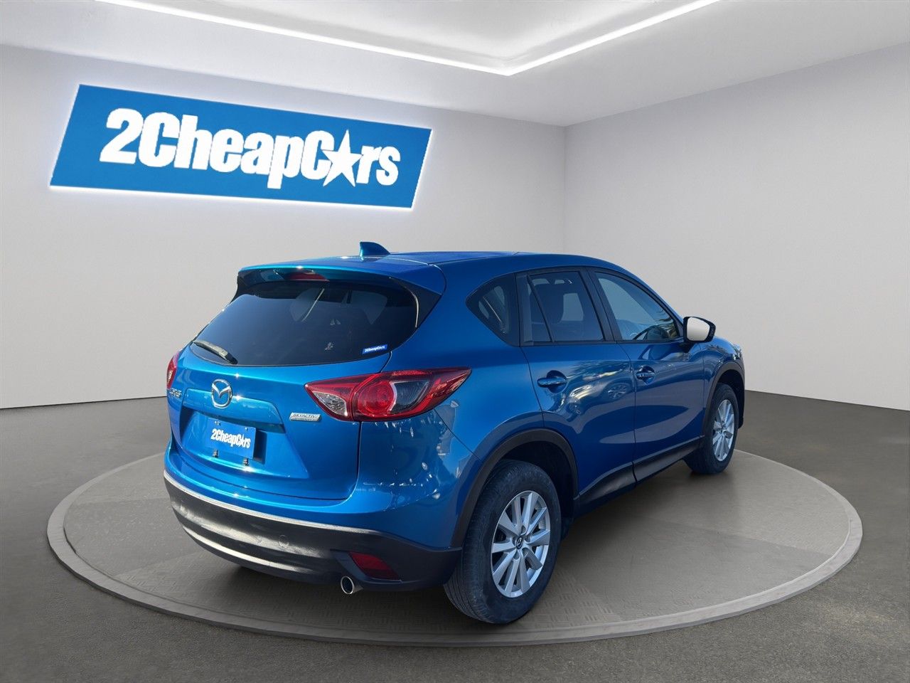 Vehicle image 5
