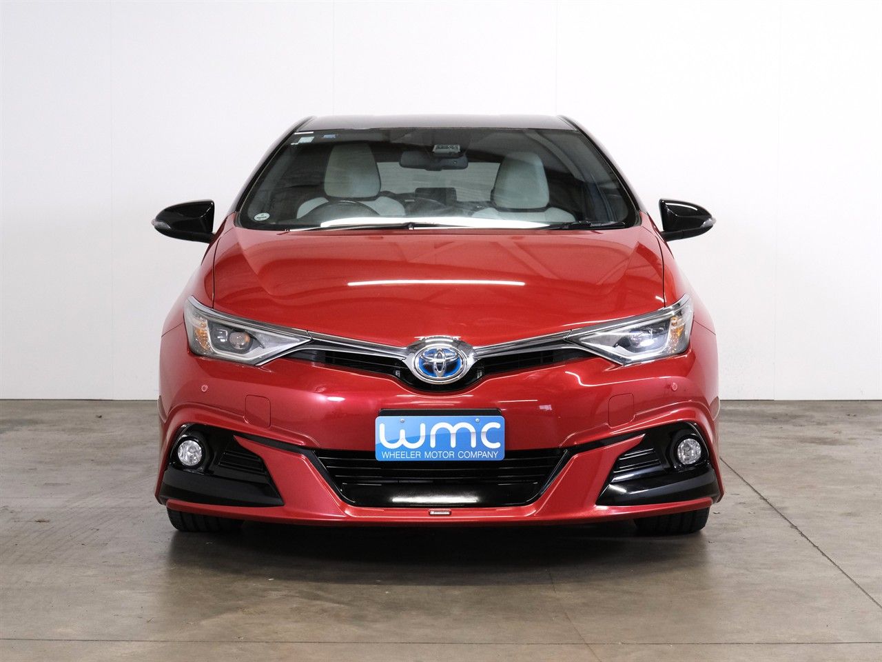 Vehicle image 3