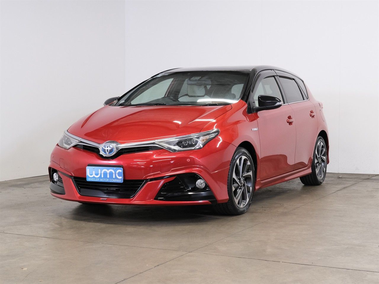 Vehicle image 4