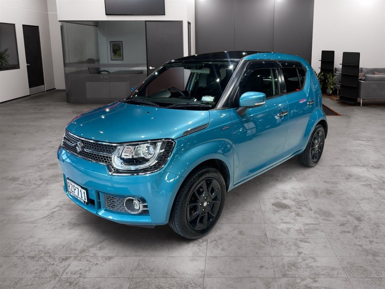 Vehicle image 1