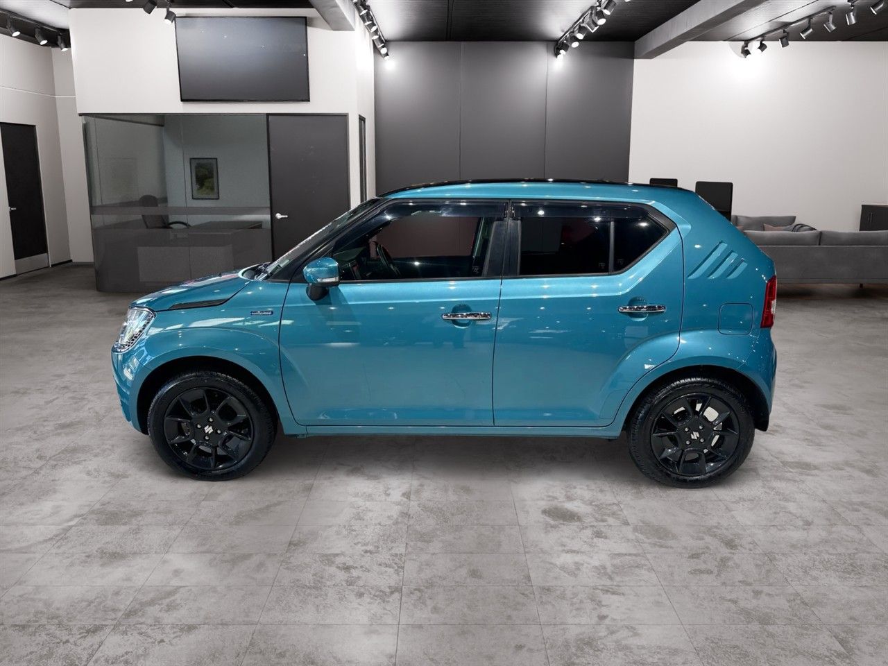 Vehicle image 3