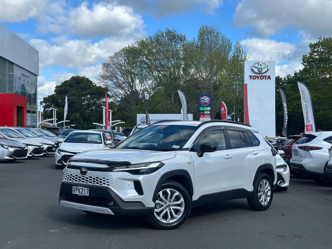 Vehicle image 2