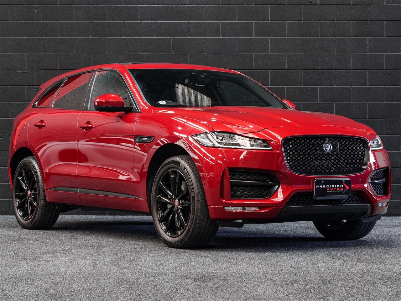 Vehicle image 5