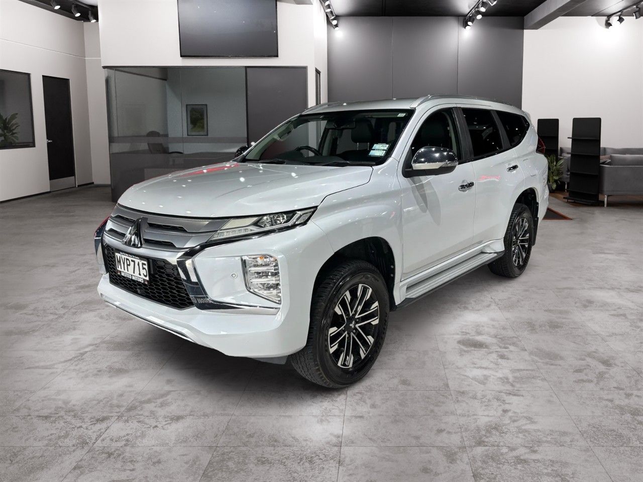 Vehicle image 1