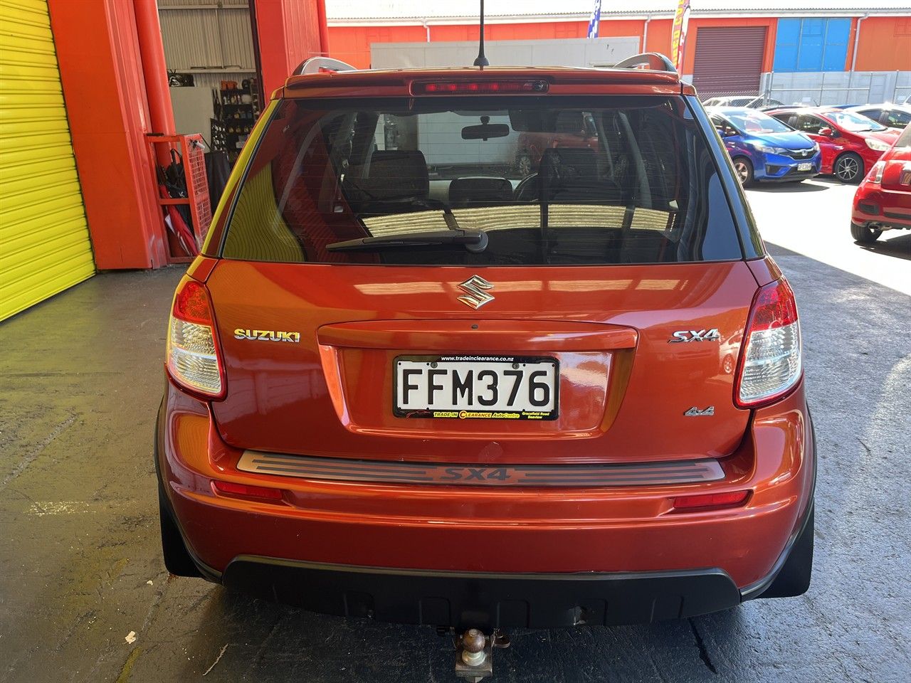Vehicle image 5