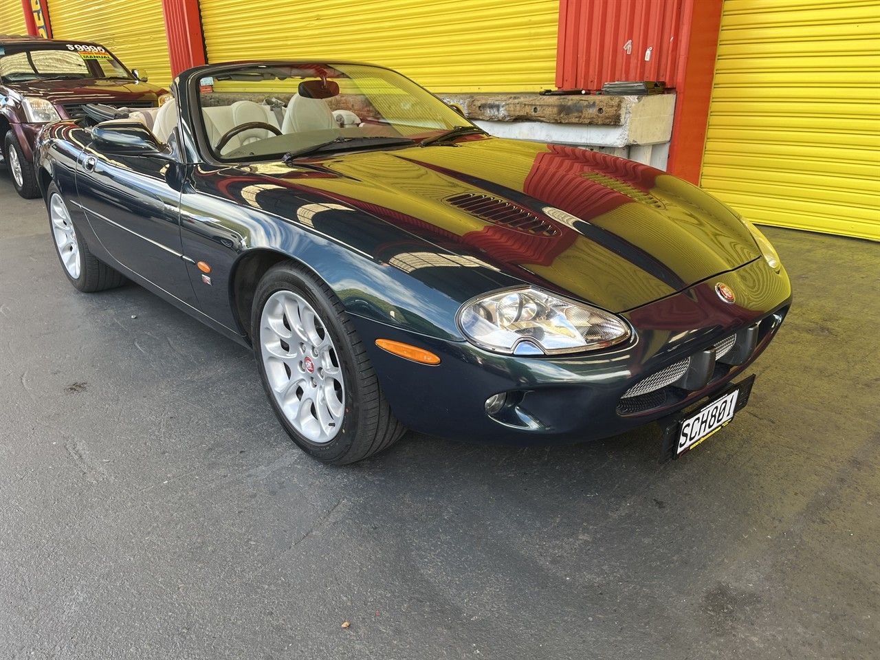 Vehicle image 1