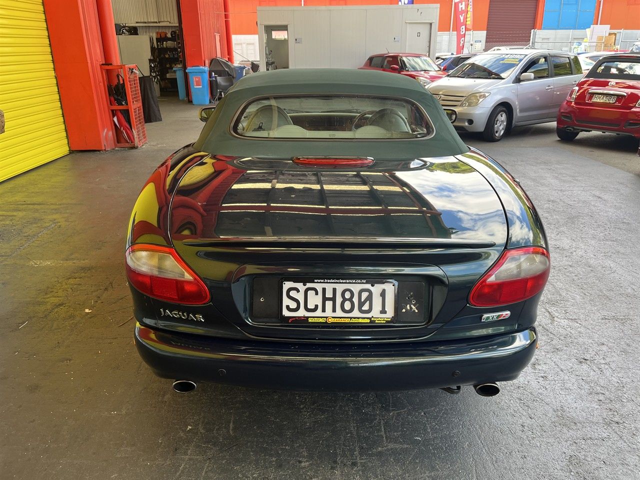 Vehicle image 5