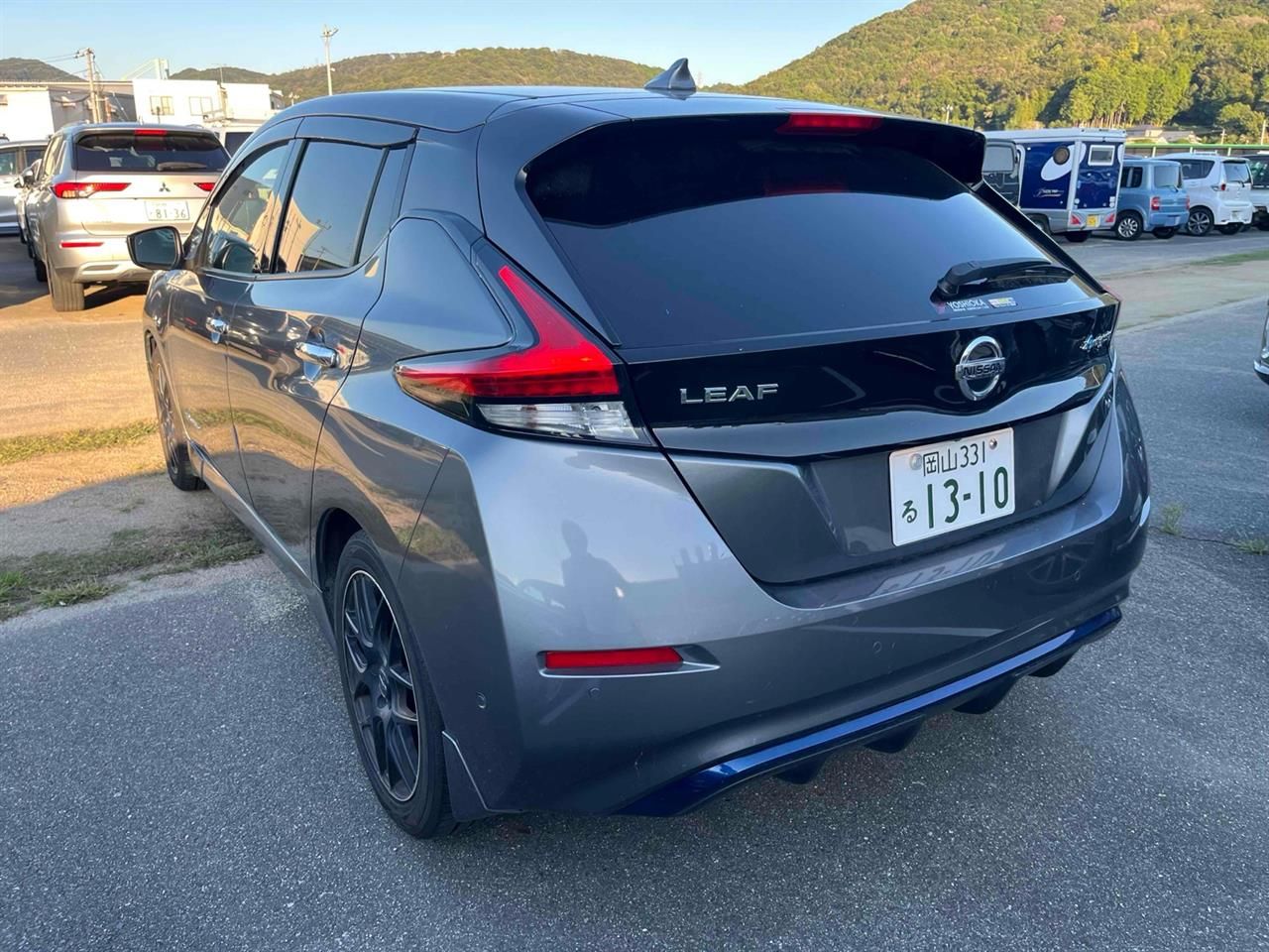 Vehicle image 4