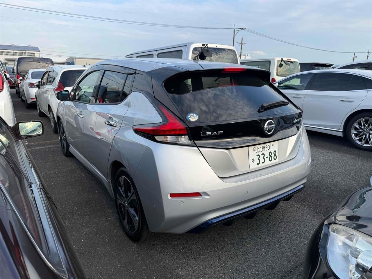 Vehicle image 4
