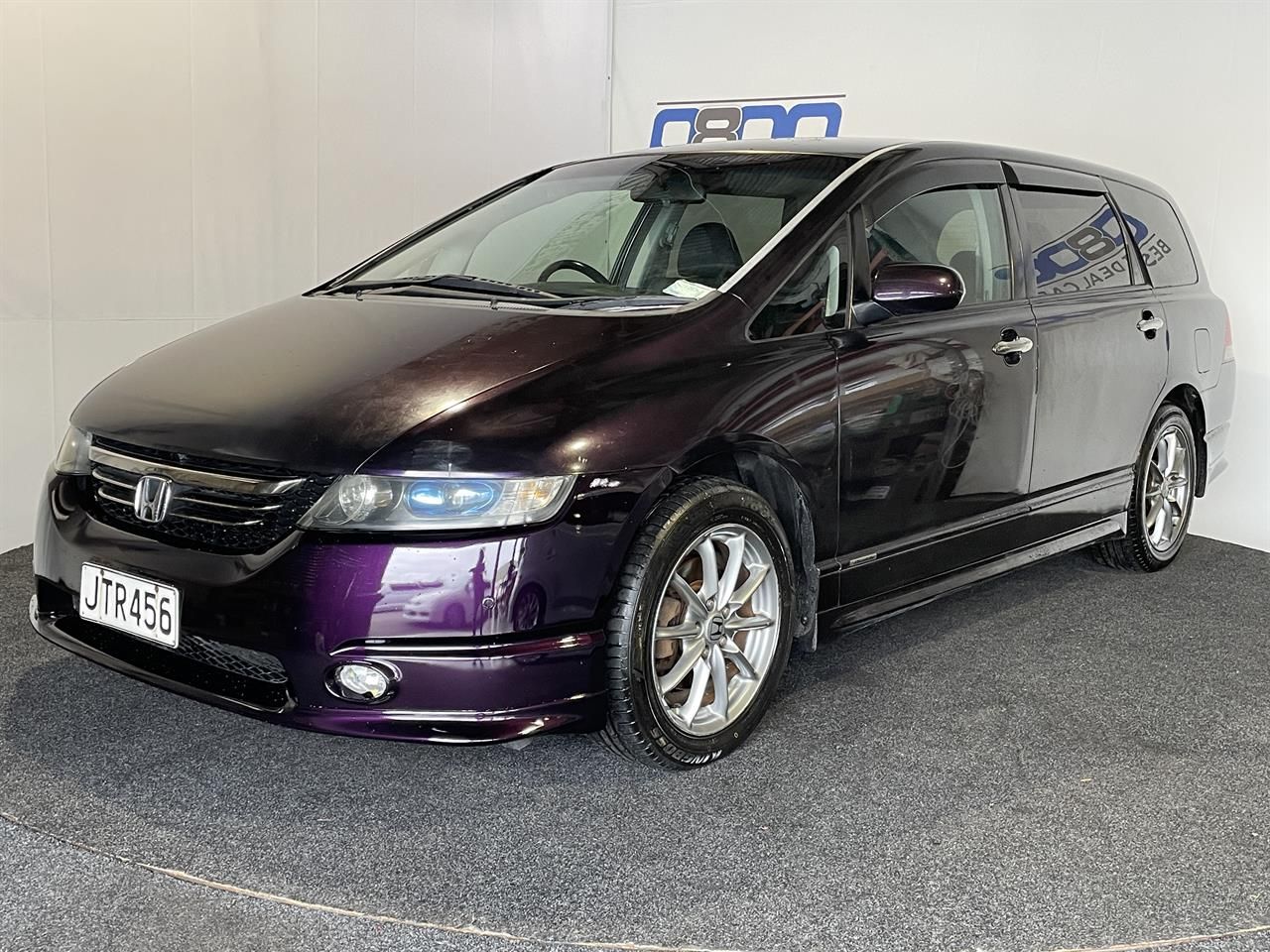 Vehicle image 3