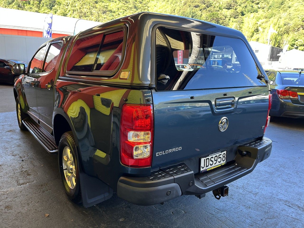 Vehicle image 4
