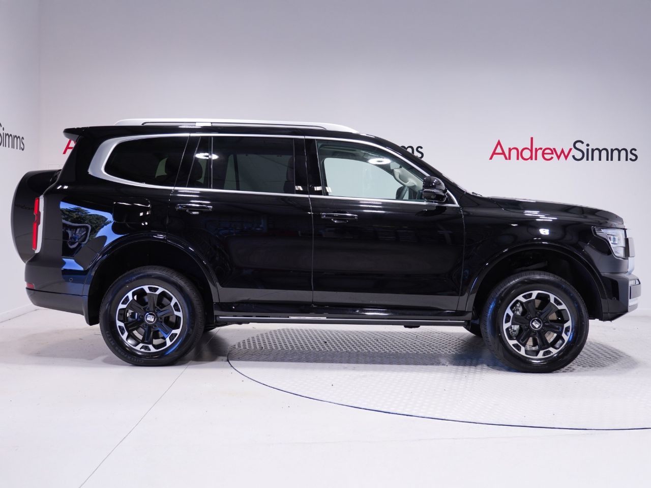 Vehicle image 3
