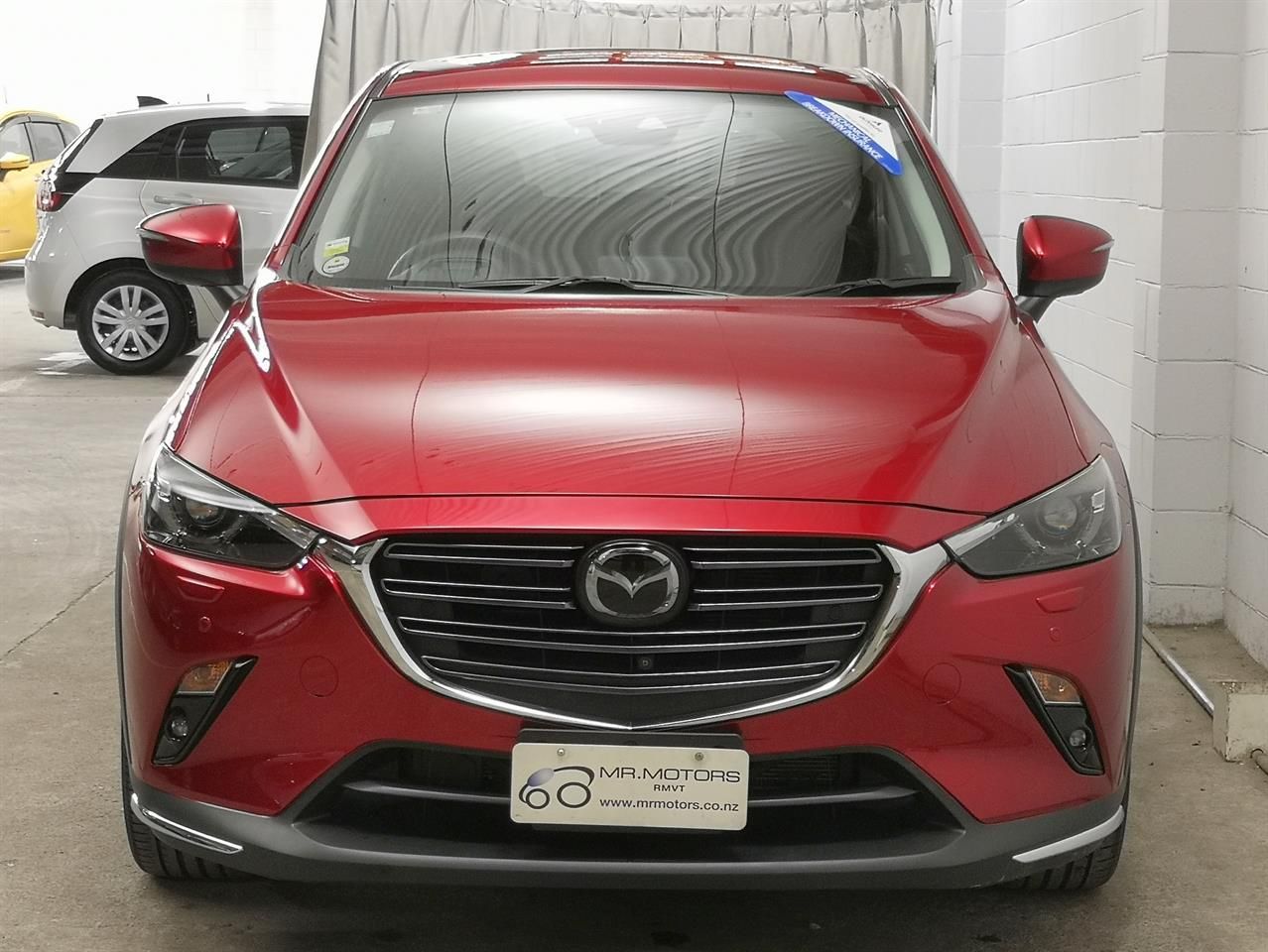 Vehicle image 4