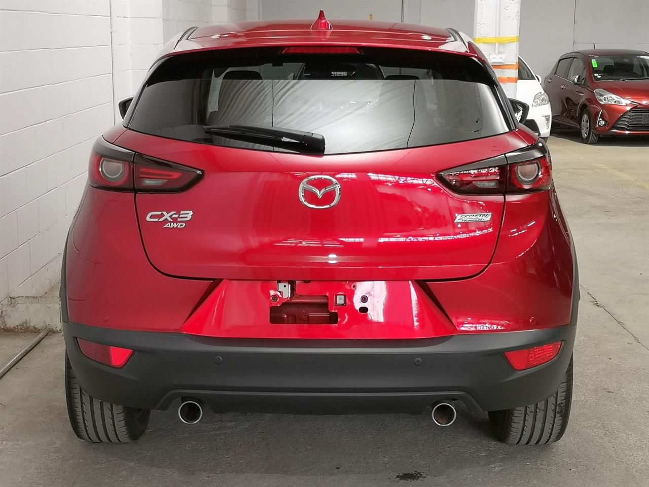 Vehicle image 5