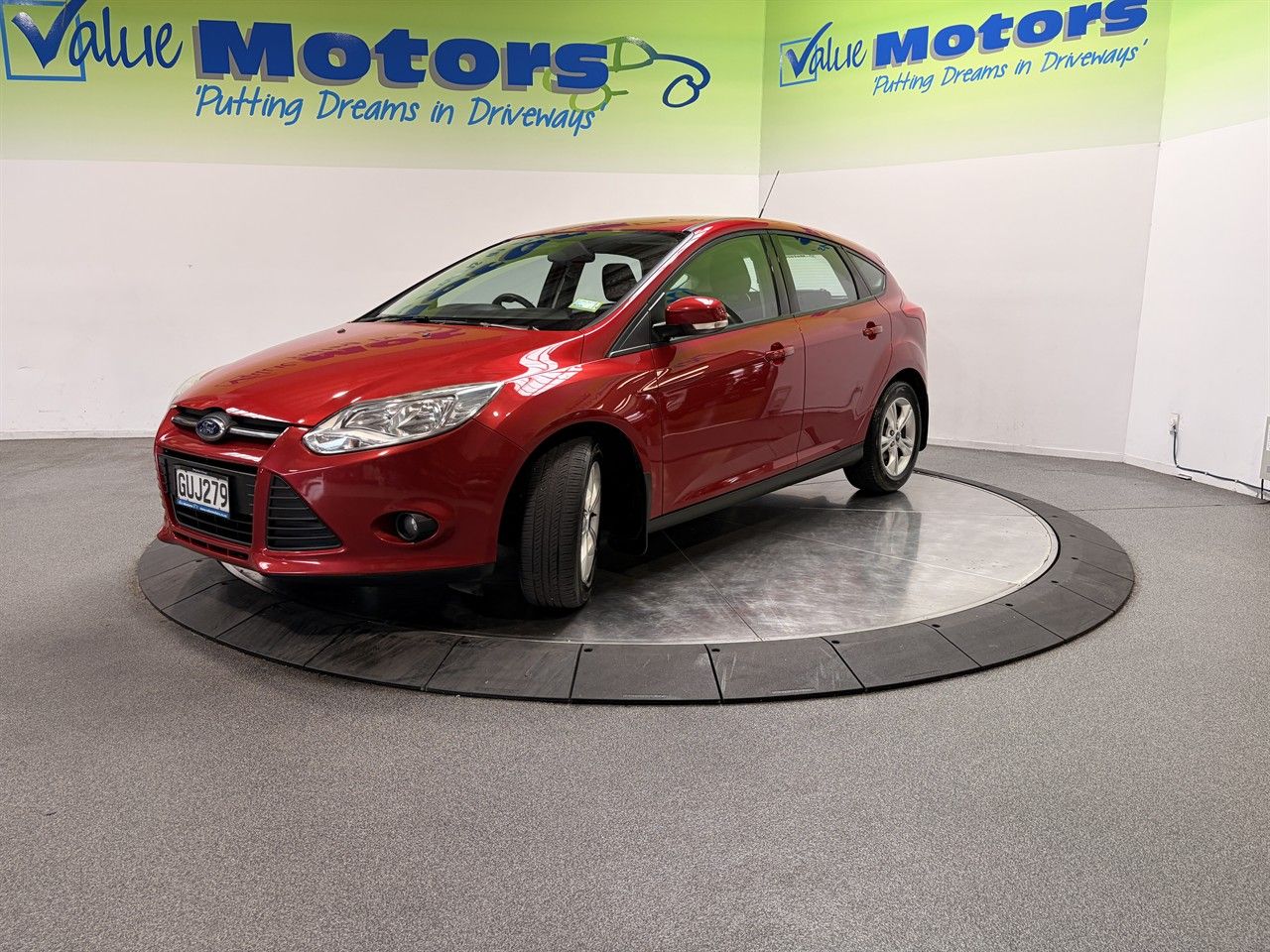 Vehicle image 3