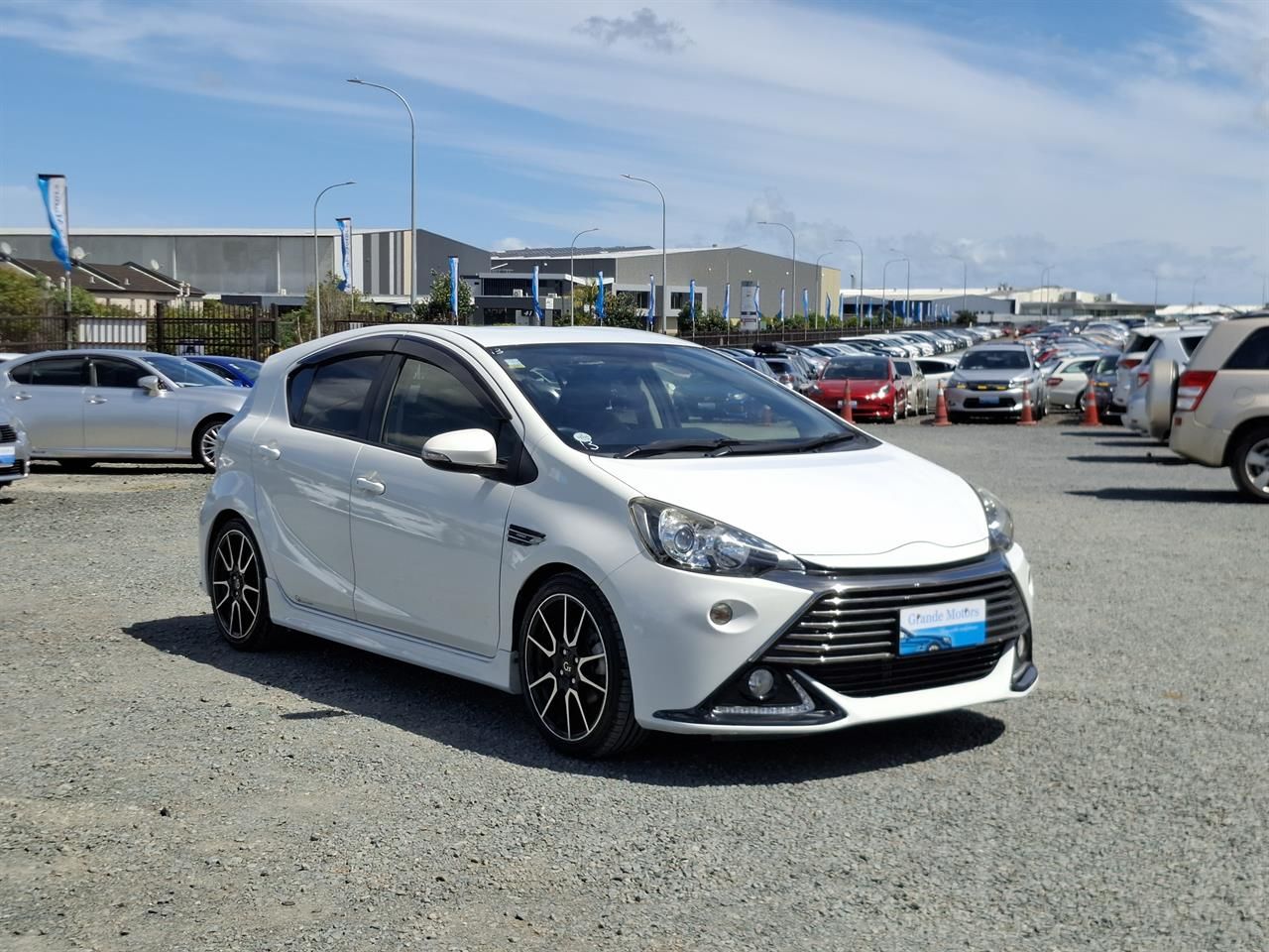 Vehicle image 1