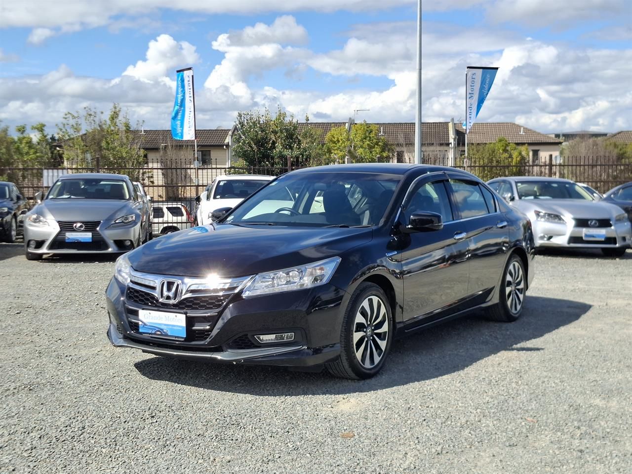 Vehicle image 3